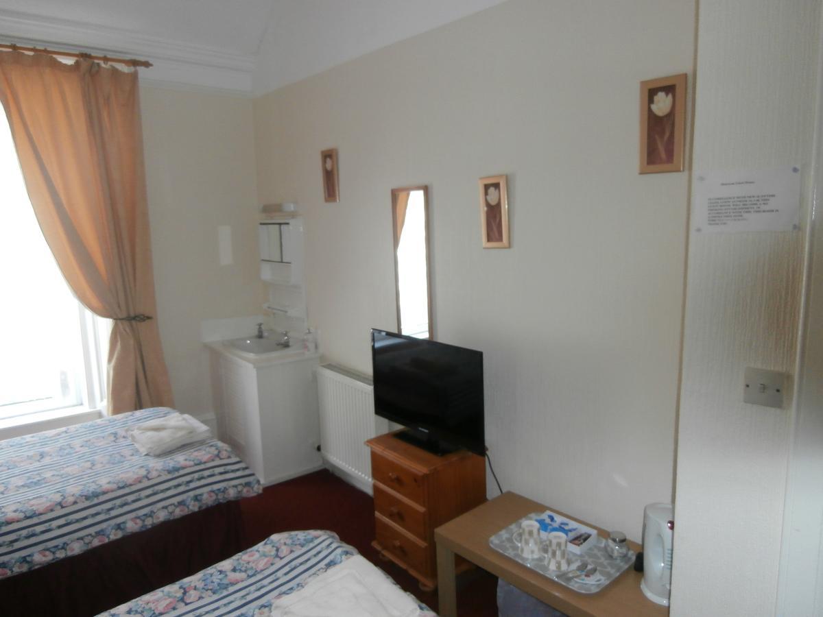 Monorene Guest House Galashiels Extérieur photo