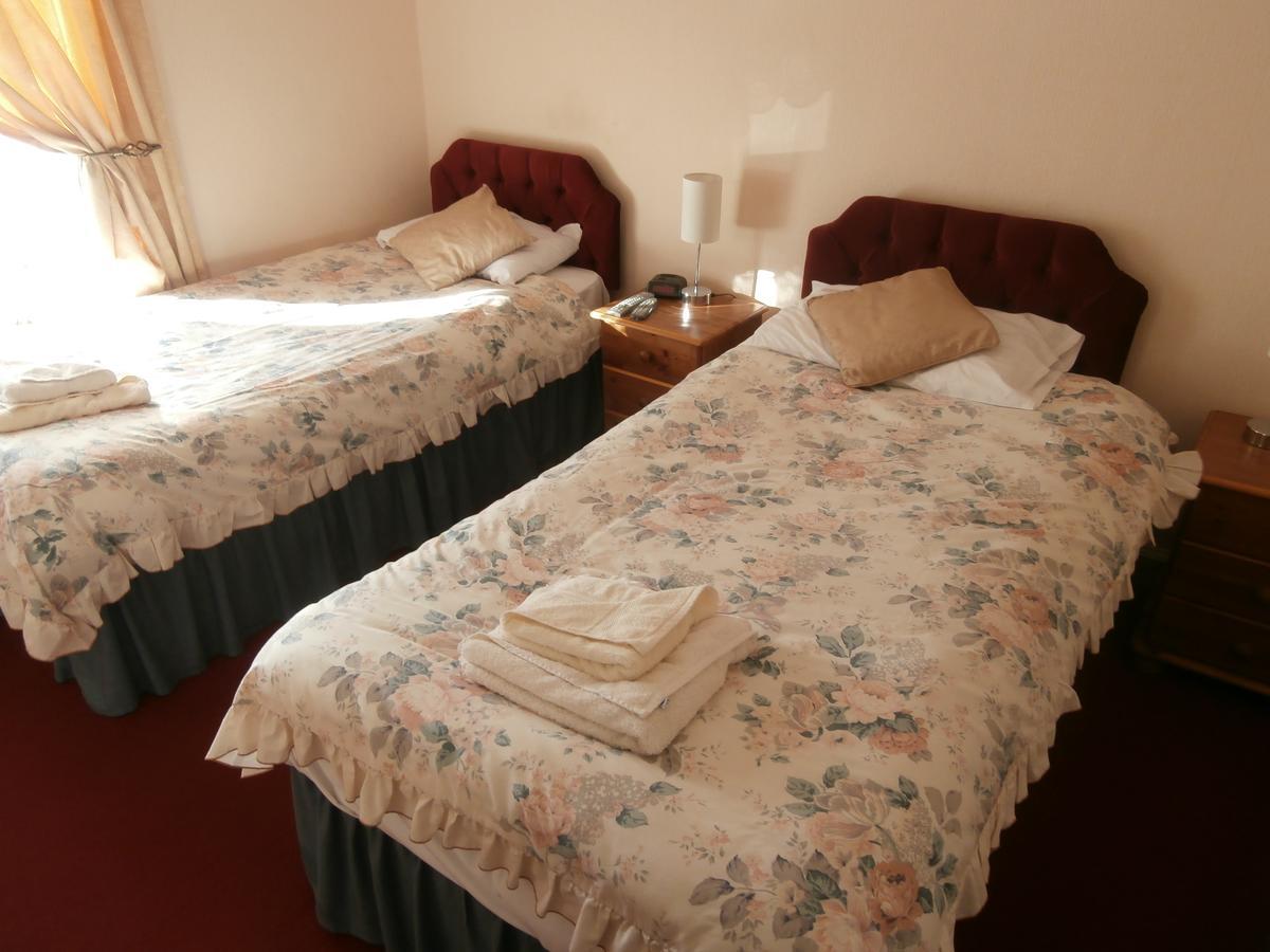 Monorene Guest House Galashiels Extérieur photo