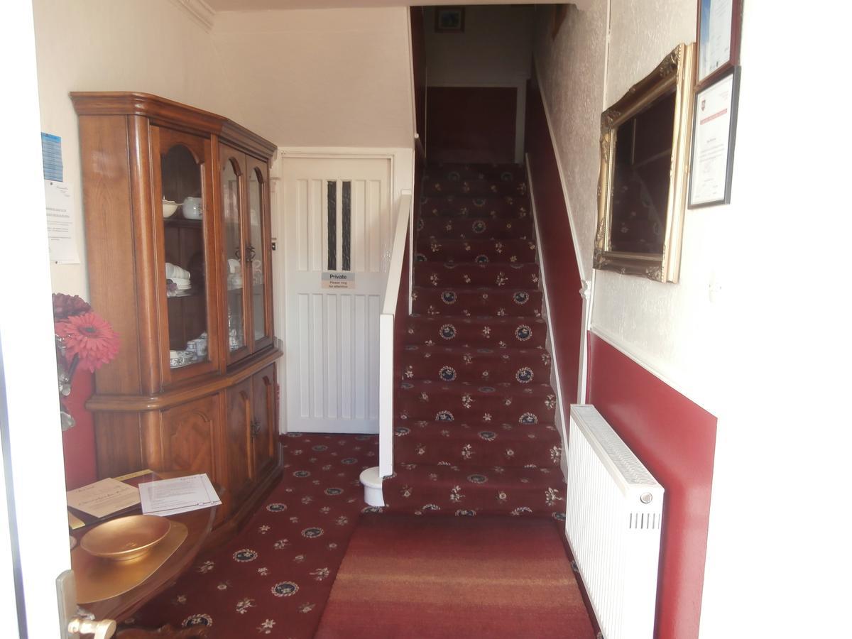 Monorene Guest House Galashiels Extérieur photo