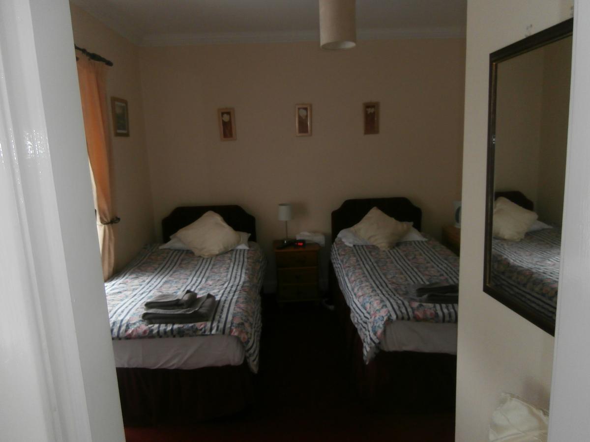 Monorene Guest House Galashiels Extérieur photo